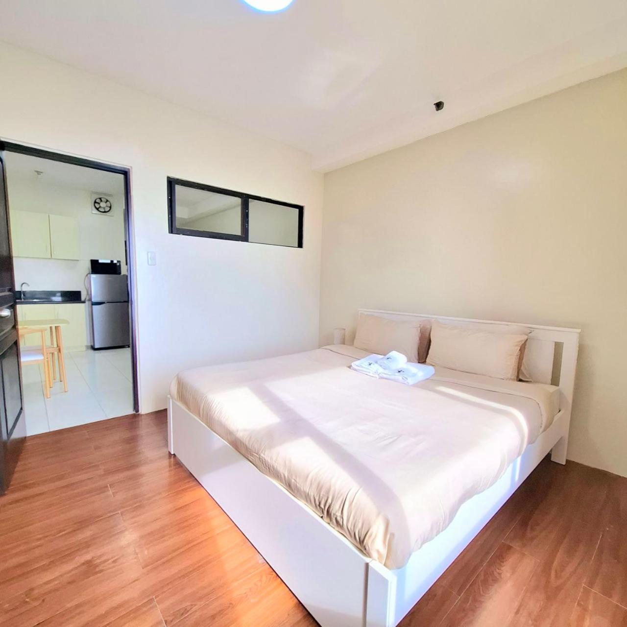 Manila Bayview Rental Exterior foto