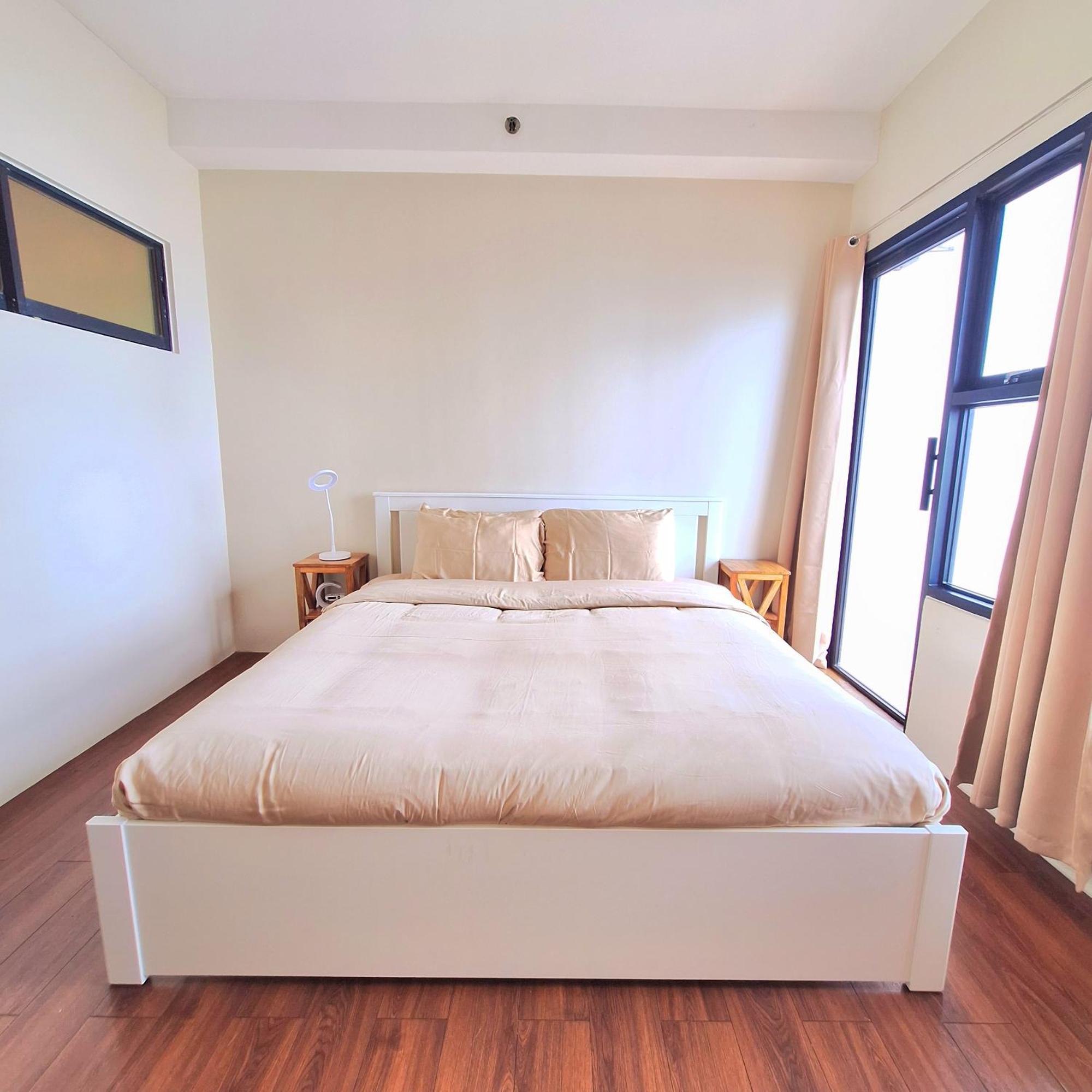 Manila Bayview Rental Exterior foto